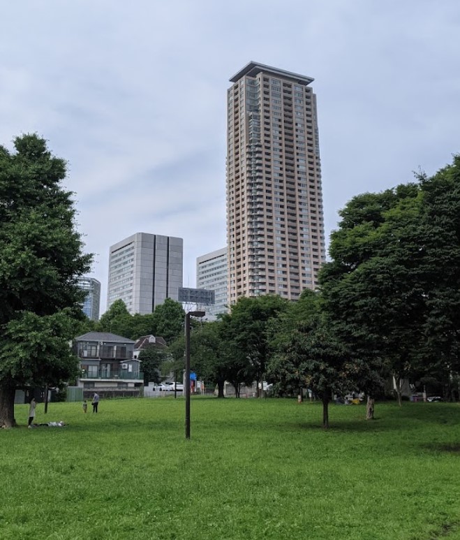 ハイツ赤坂 公園