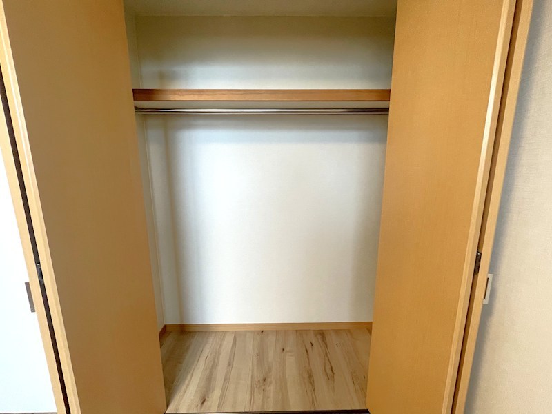 プラティーク三軒茶屋 内観写真（収納）