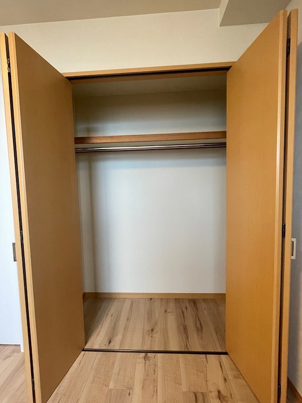 プラティーク三軒茶屋 内観写真（収納）