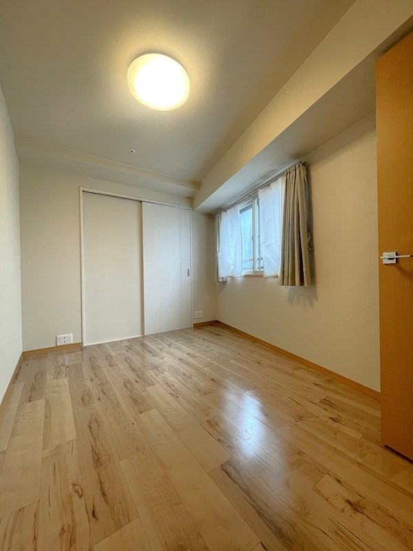 プラティーク三軒茶屋 内観写真（子供部屋）