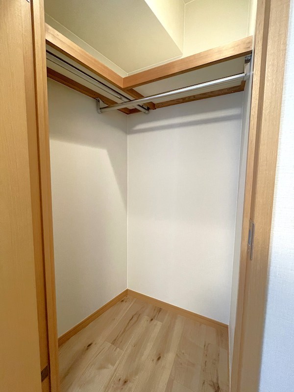 プラティーク三軒茶屋 内観写真（収納）