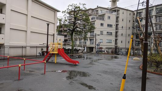 エクセレントシティ日吉本町ガーデン 公園