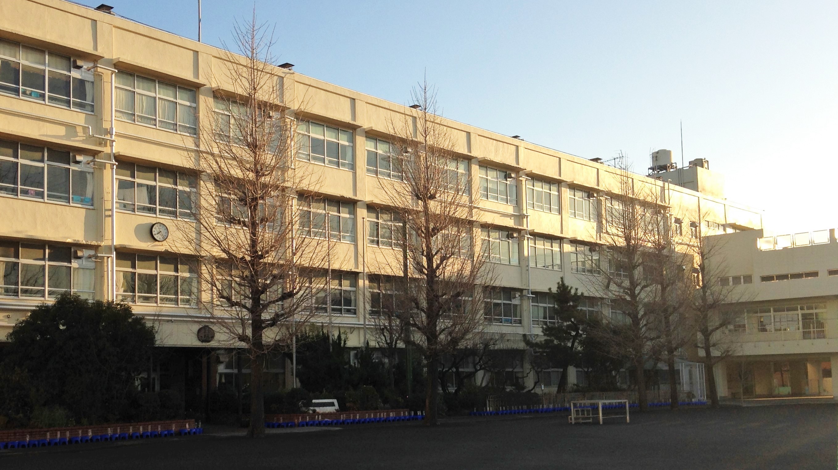エクセレントシティ日吉本町ガーデン 小学校