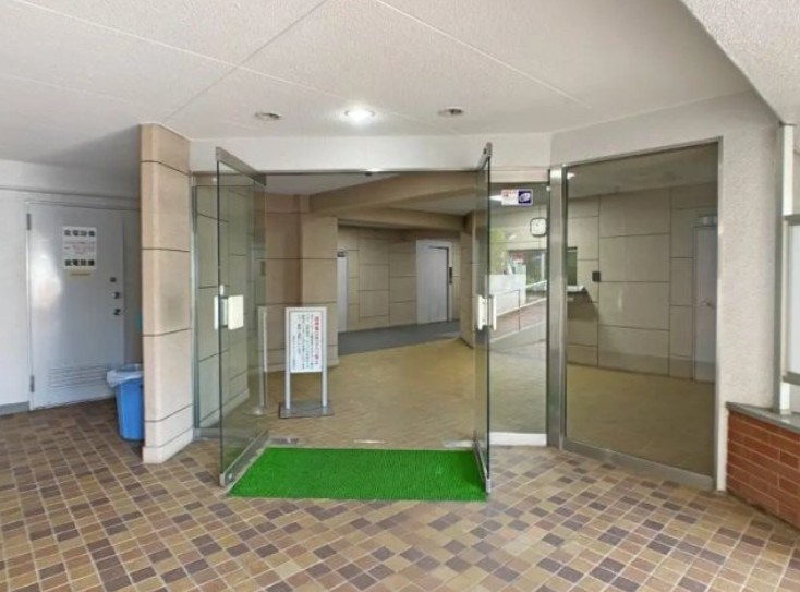 南馬込スカイハイツ 共用部写真（エントランス）