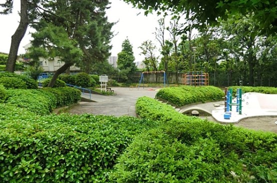 文京区本駒込４丁目　中古戸建　限定1棟 公園