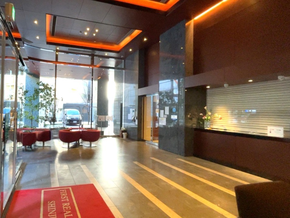 ファーストリアルタワー新宿 共用部写真（エントランス）