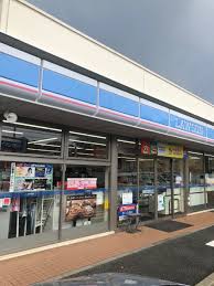 ステージ山手台ウエスト一番館 コンビニ
