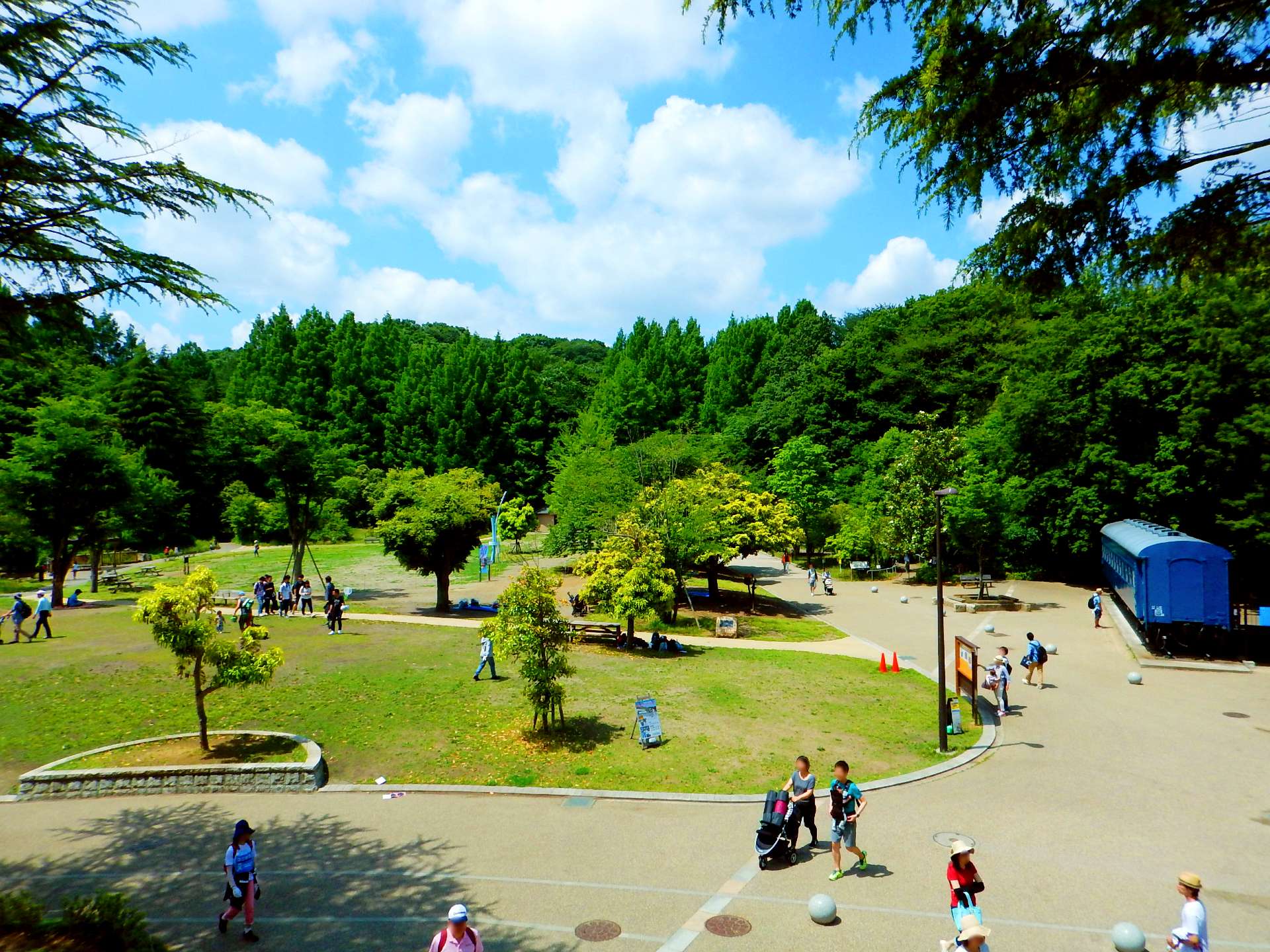 コスモステージ宿河原 公園