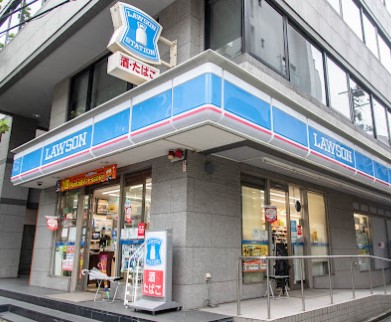 プラウドタワー渋谷 コンビニ