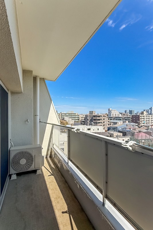 日商岩井方南町マンション 現地写真（バルコニー）
