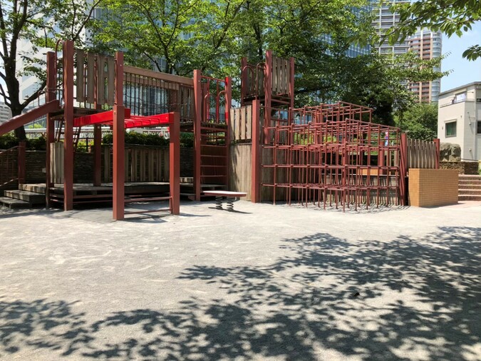セザール御殿山 公園