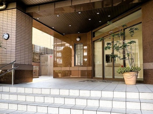 クリオ新宿戸山壱番館 共用部写真（エントランス）