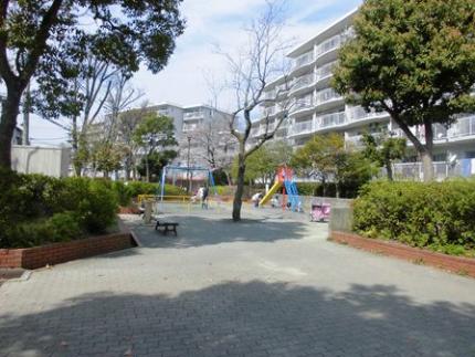 ヒルトップ菊名Ｂ棟 公園
