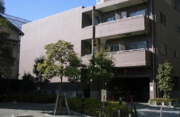 シーアイマンション根津弥生坂 幼稚園