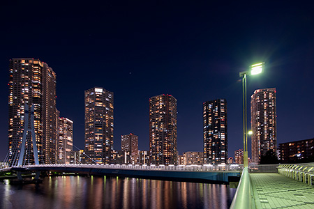 Ｗ　Ｃｏｍｆｏｒｔ　Ｔｏｗｅｒｓ　ＷＥＳＴ 公園