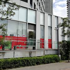 Ｗ　Ｃｏｍｆｏｒｔ　Ｔｏｗｅｒｓ　ＷＥＳＴ 幼稚園