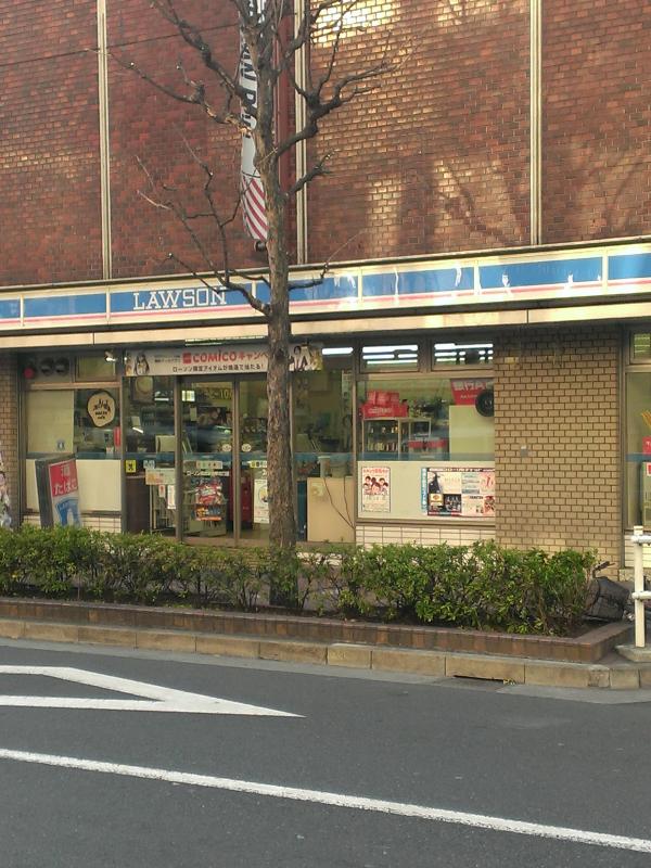ファーストリアルタワー新宿 コンビニ