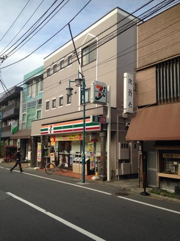ライオンズガーデン世田谷 コンビニ