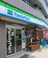シャンボール弦巻 コンビニ