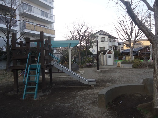ライオンズマンション西荻第２ 公園