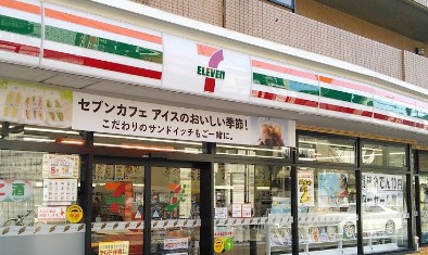 ライフレビュー大森 コンビニ