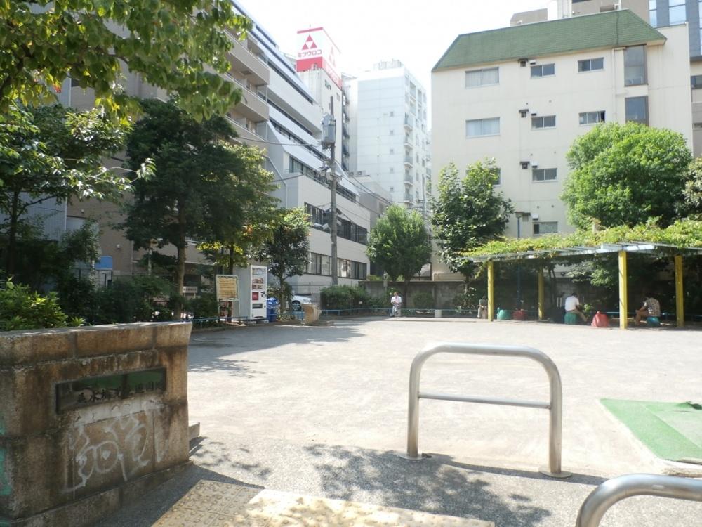 プラウドタワー渋谷 公園