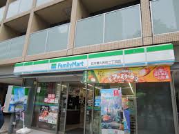 アクシルコート日本橋 コンビニ