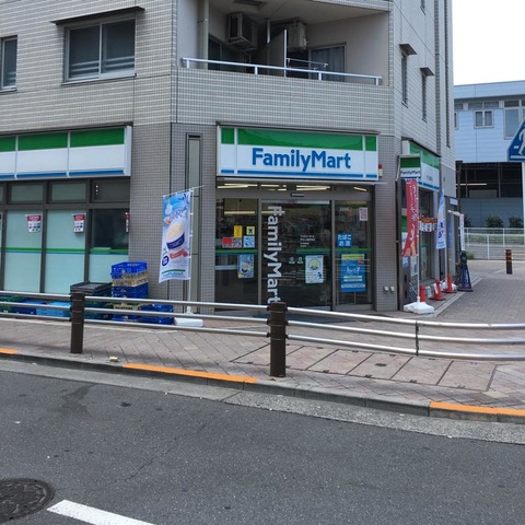 芦花公園プレスティージュ コンビニ