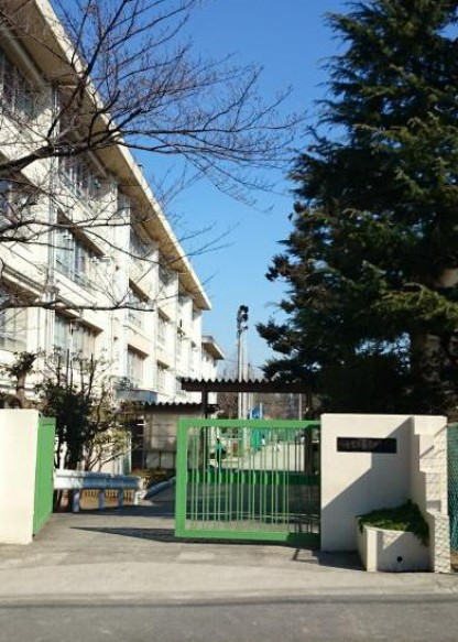 南生田アメニティホームズ 中学校