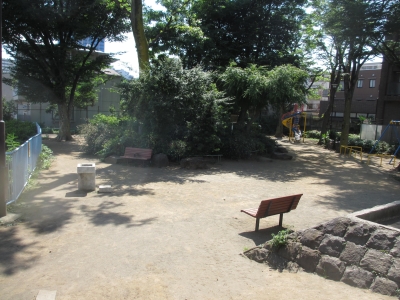 レジェンド西早稲田フォレストタワー 公園