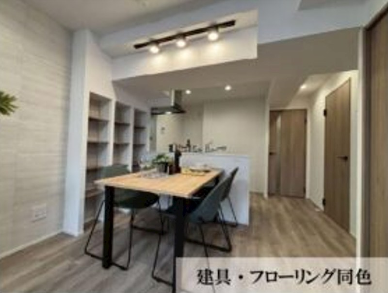 キャッスル共進マンション  同仕様写真（リビング）