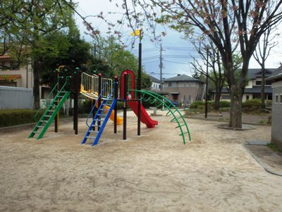 杉並区久我山５丁目　売地　3区画  公園