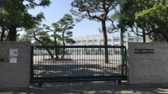 中野区沼袋４丁目　借地権付売地　1区画 小学校