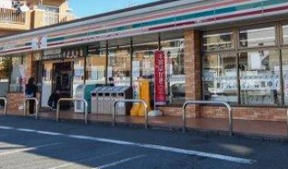 ハイコート浜田山壱丁目 コンビニ