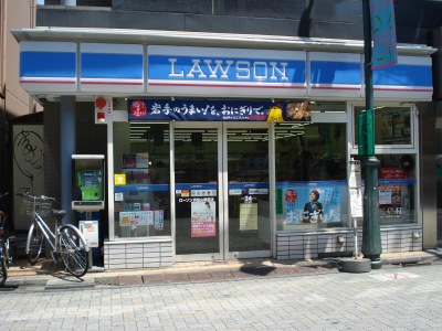 ハイコート浜田山壱丁目 コンビニ
