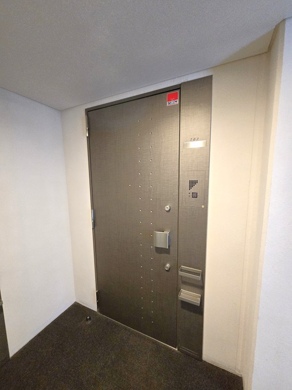 銀座二丁目レジデンス 現地写真（玄関）