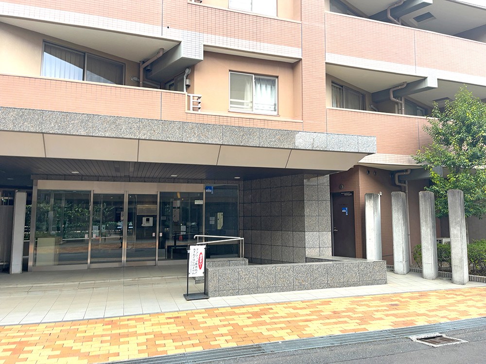 ライオンズマンション武蔵新城緑園の街壱番館 共用部写真（エントランス）