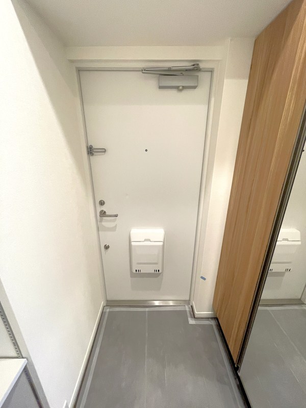 上馬マンション 現地写真（玄関）
