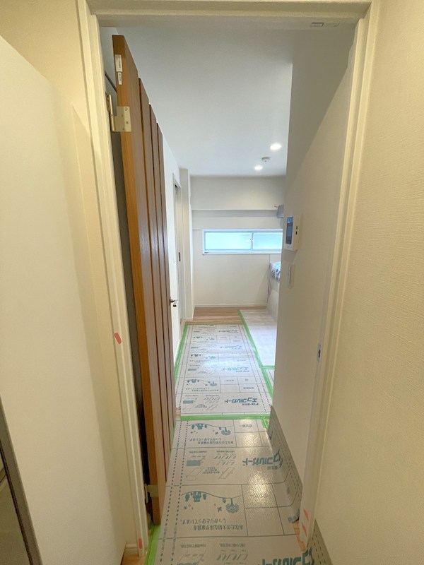 上馬マンション 現地写真（玄関）