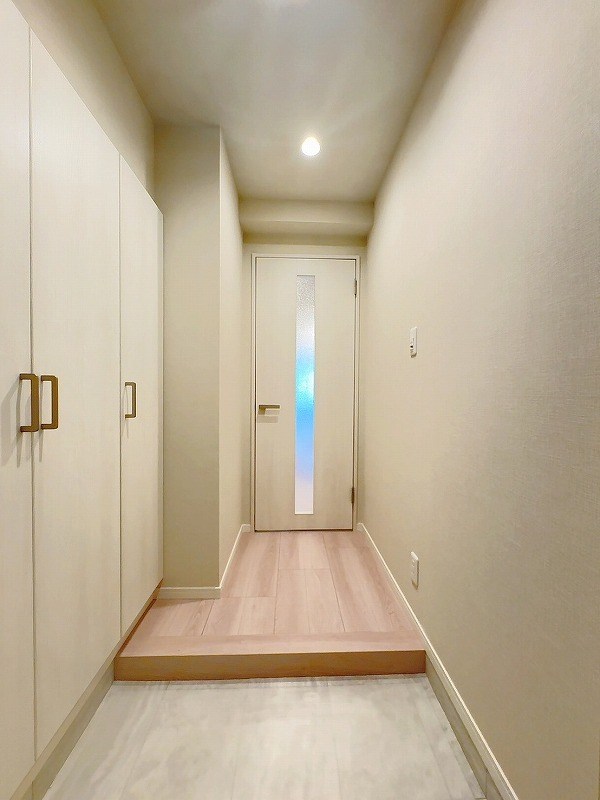 巣鴨第２ＳＹマンション 現地写真（玄関）