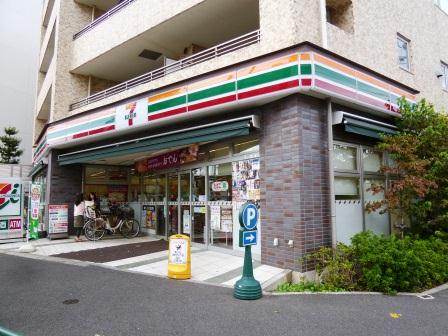 世田谷区等々力７丁目　中古戸建　限定1棟 コンビニ