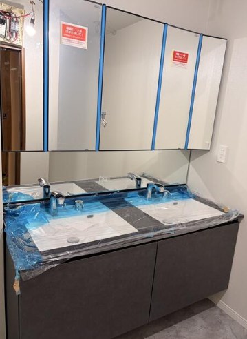 渋谷区代々木３丁目　中古戸建　限定1棟 内観写真（洗面台・洗面所）