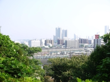 横浜市神奈川区白幡西町 新築戸建 全1棟 公園