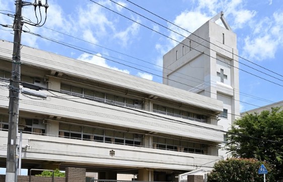 横浜市神奈川区白幡西町 新築戸建 全1棟 中学校