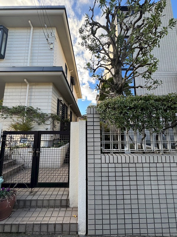 世田谷区中町１丁目 中古戸建 全1棟 現地写真
