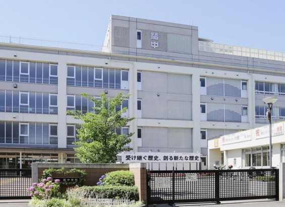 川崎市高津区新作４丁目　新築戸建　最終1号棟 中学校