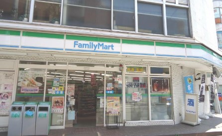 ライオンズプラザ井土ヶ谷壱番館 コンビニ
