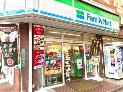 プラウド上鷺宮 コンビニ