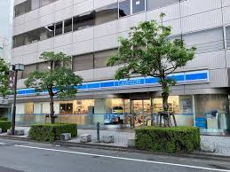 ブランズ横浜 コンビニ