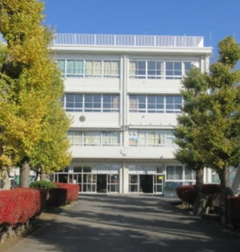 狛江市東野川２丁目　中古戸建　限定1棟 中学校